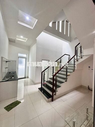 Mặt bằng trệt 2 lầu đường Xô Viết Nghệ Tĩnh chỉ 25 triệu