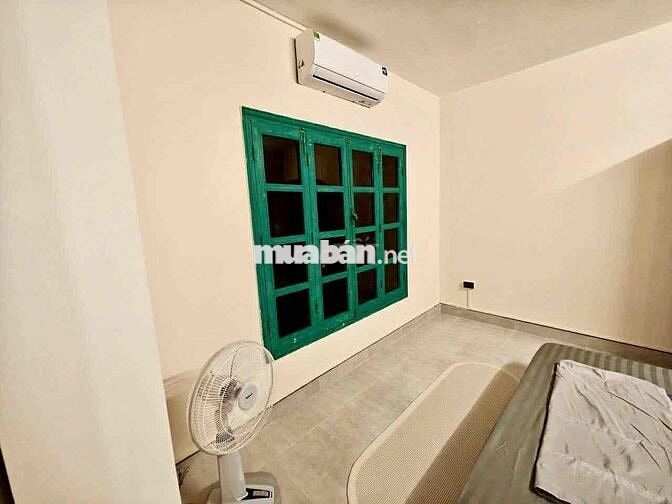 CẦN BÁN TẬP THỂ TẦNG 2 LÊ THÁNH TÔNG - HOÀN KIẾM