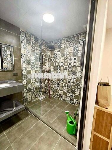 CẦN BÁN TẬP THỂ TẦNG 2 LÊ THÁNH TÔNG - HOÀN KIẾM