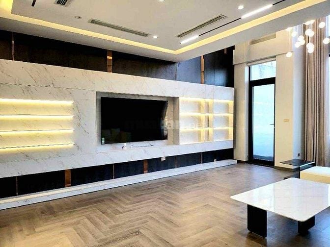 CUNG ĐIỆN DUPLEX LÕI TRUNG TÂM BỒ ĐỀ - 8TẦNG THANG MÁY - GARA 2 OTO