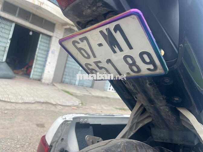 r15 xe đep nhiều đồ chơi như hình