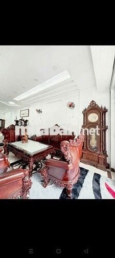 Biệt thự 3 tầng đường số 9 ấp 5 phong phú DT 7 x 19.5m trệt 3 lầu