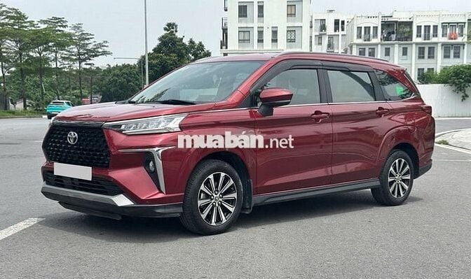 bán Toyota Veloz Cross 2022 màu đỏ số tự động