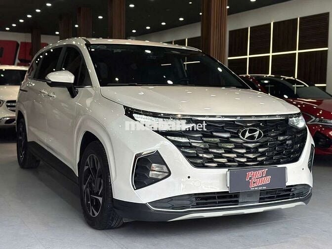 Hyundai Custin 2023 Cao Cấp 2.0T,màu trắng,21000km