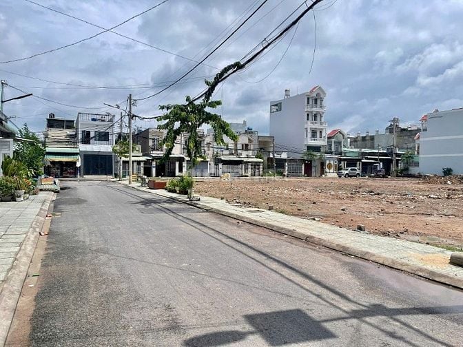 Dự Án Mới Ra Sổ Thạnh Xuân 25. DT: 4 x 20m2. Giá:(4.15)tỷ