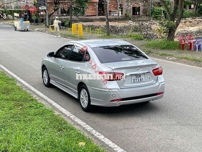 Hyundai Avante 1.6 MT 2015 - 245 Triệu