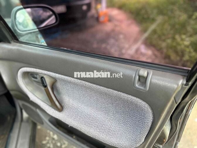 Mazda 626 1995 - 124545 km