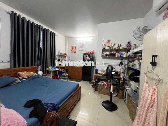 PASS GẤP CĂN STUDIO CỬA SỔ TRỜI NGAY CỔNG SAU VĂN LANG ĐI XE 5’