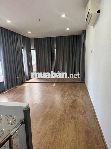 Nhà Phú Cường: 1 ty 750 Nhánh đường YERSIN - TDM