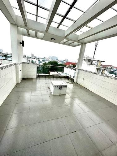 Mặt Tiền 10m Hàn Hải Nguyên 1 trệt 3 lầu sân thượng 93m2 Sổ Hồng Riêng