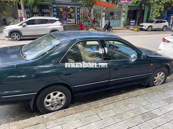 Toyota Camry 2001 2.2 xe đẹp chất