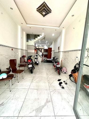 Mặt Tiền 10m Hàn Hải Nguyên 1 trệt 3 lầu sân thượng 93m2 Sổ Hồng Riêng