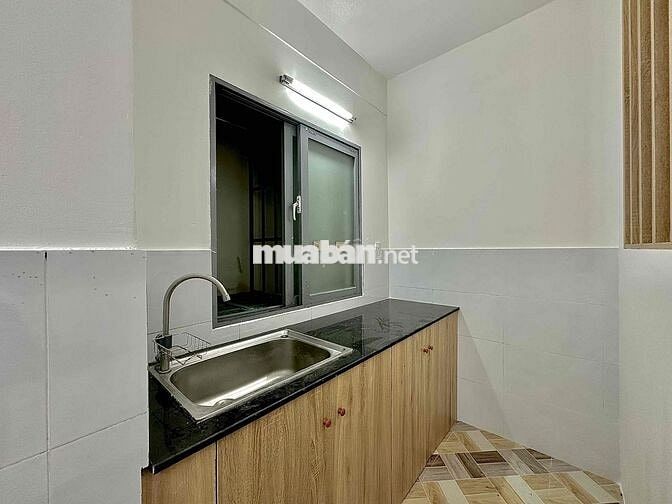 TRỐNG SẴN 1 PHÒNG STUDIO MỚI XÂY NGAY NGÃ TƯ BỐN XÃ - LÊ VĂN QUỚI