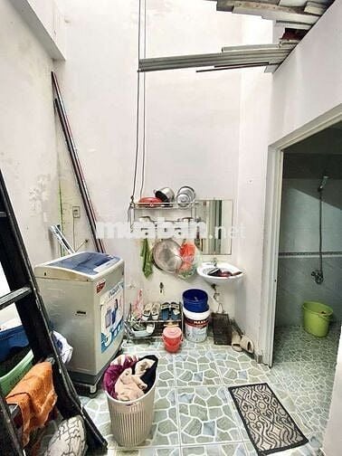 RẺ NHẤT BÌNH TÂN NHÀ HẺM 8M OTO NGỦ TRONG NHÀ GIÁ CHỈ NHỈNH 6Đ