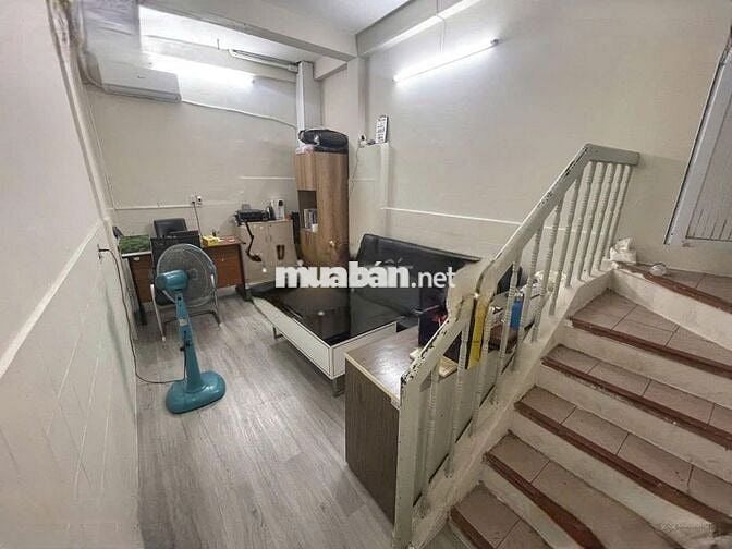 Cho Thuê Nhà Đường Trường Sa, Tân Bình ( 4PN Vừa ở Vừa KD Thoải Mái )