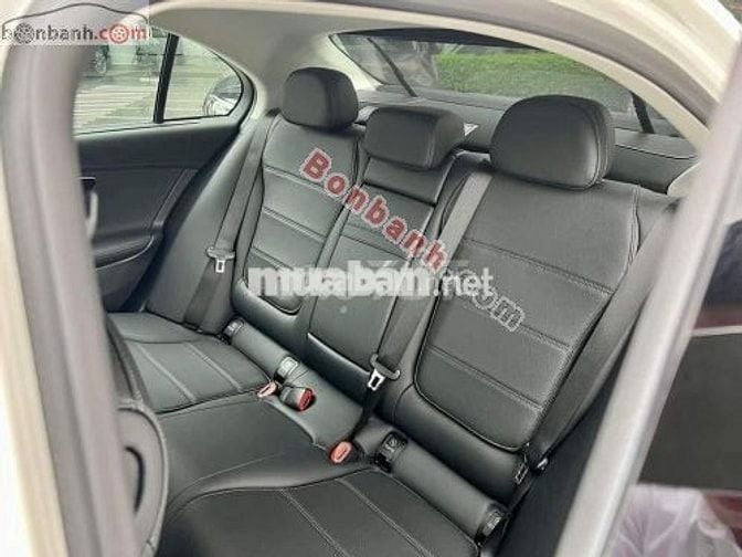 Mercedes Benz C class C200 Avantgarde 2025
