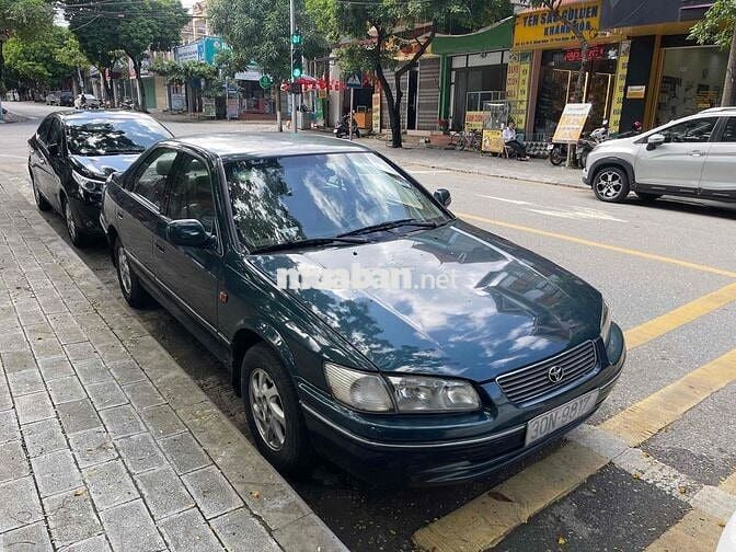 Toyota Camry 2001 2.2 xe đẹp chất