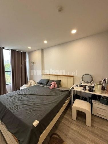 CHung cư Satra, Phan Đăng Lưu, PN: 140m2, 3p ngủ, ban công, 22tr/tháng