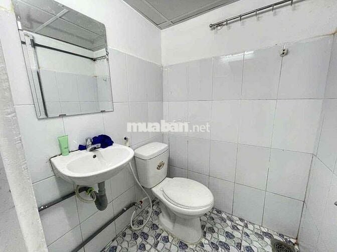 STUDIO - FULLNT- CÓ BAN CÔNG RIÊNG - NGAY HUIT