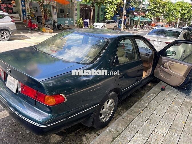 Toyota Camry 2001 2.2 xe đẹp chất