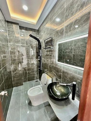 Bán nhà phố đẹp hxh 749 Huỳnh Tấn Phát, phường Phú Thuận, Quận 7,