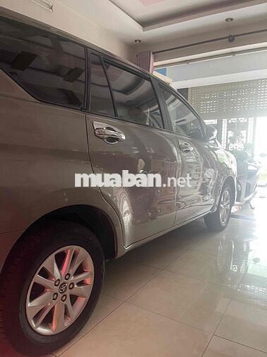XE GIA ĐÌNH SỬ DỤNG TOYOTA INNOVA 2018 2.0E