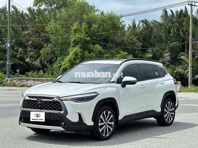 2021 1.8V - 20000 km còn thương lượng