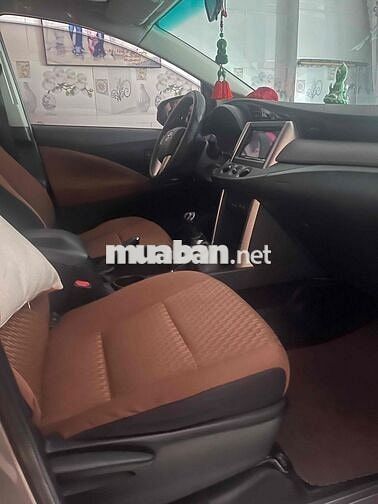 XE GIA ĐÌNH SỬ DỤNG TOYOTA INNOVA 2018 2.0E