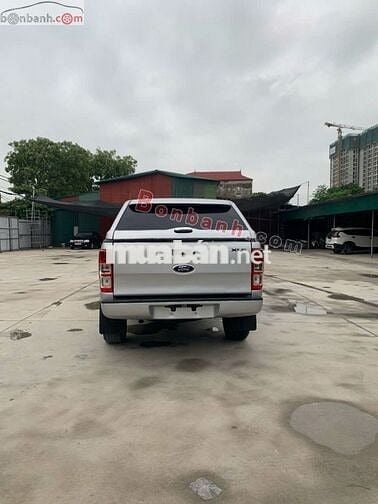 Xe Ford Ranger XLS 2.2L 4x2 MT 2015 - 300 Triệu