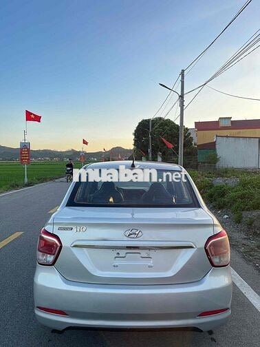 Hyundai Grand i10 2015 1.0 Base - 6886 km