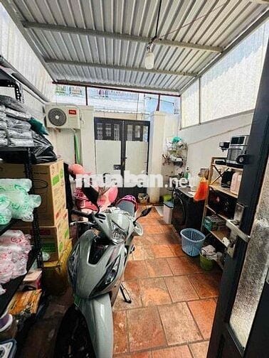 Cho thuê nhà nguyên căn Gò Vâp 50m2, có sân rộng
