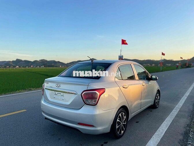 Hyundai Grand i10 2015 1.0 Base - 6886 km