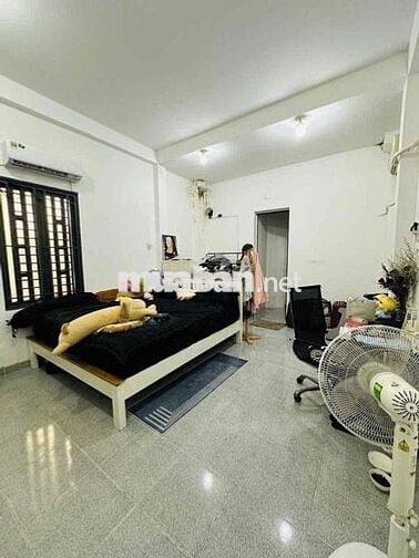 Cho thuê nhà nguyên căn Gò Vâp 50m2, có sân rộng