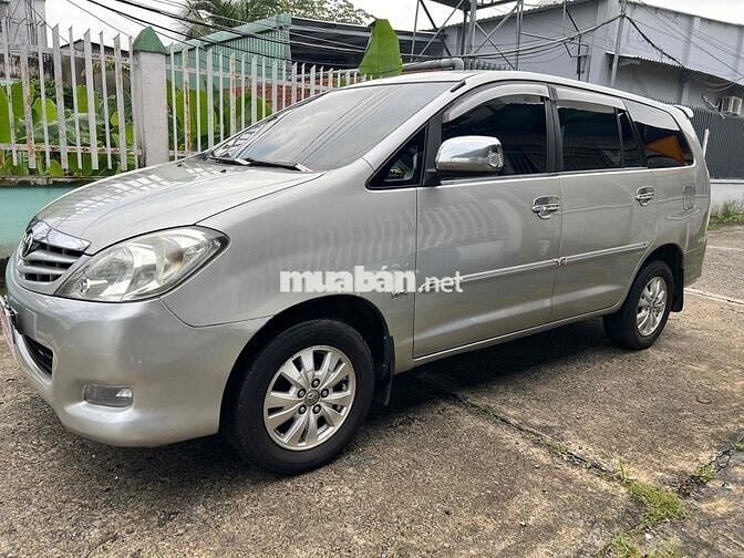 Toyota Innova 2009 đk 2010 zin không taxi