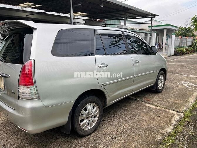 Toyota Innova 2009 đk 2010 zin không taxi