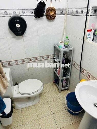 Cho thuê nhà nguyên căn Gò Vâp 50m2, có sân rộng