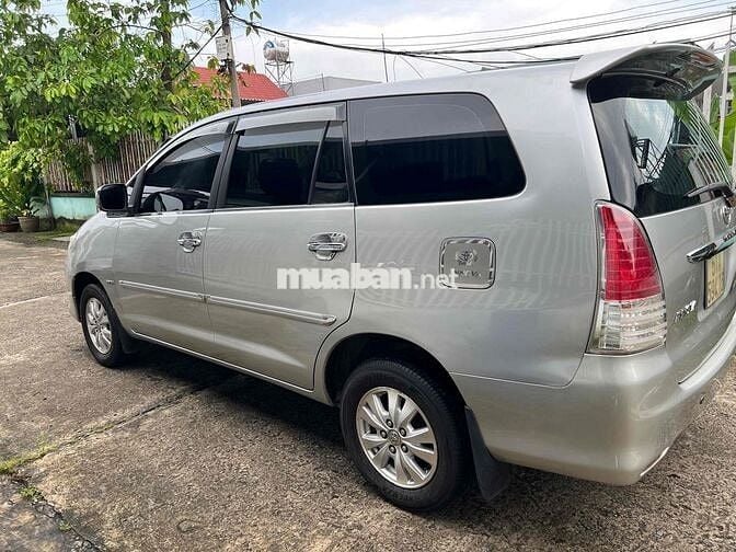 Toyota Innova 2009 đk 2010 zin không taxi