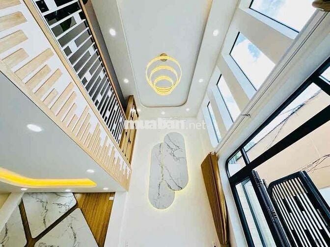 SIÊU PHẨM MỚI XÂY - 5 TẦNG DTSD 200M2- KẾ BÊN EMART -OTO NGỦ TRONG NHA