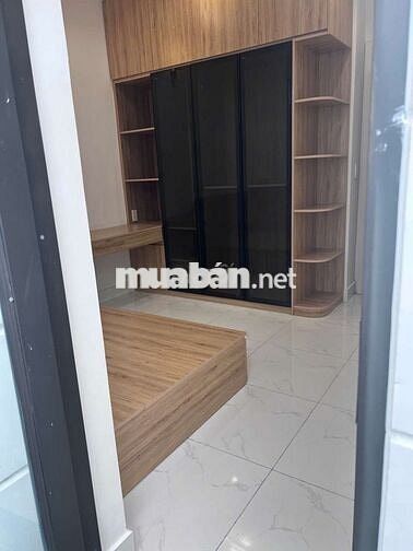 Nhà 1 trệt 1 lầu, 2 phòng ngủ, diện tích 32m2, pháp lý chuẩn
