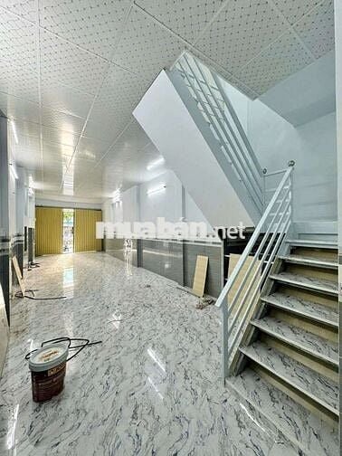 Bán nhà trệt lầu đường huỳnh cương