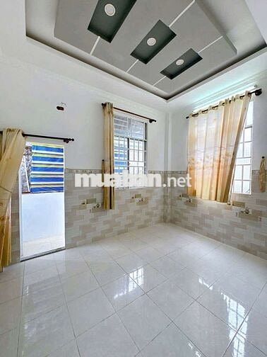 GIẢM GIÁ 100 TR BÁN NHANH - BÁN NHÀ 2 LẦU - 4 PN - NGAY TT.NINH KIỀU