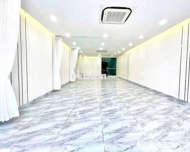 CỰC PHẨM SIÊU HIẾM 24 Lê Trung Nghĩa, P.4 Tân Bình - 4 tầng trống suốt