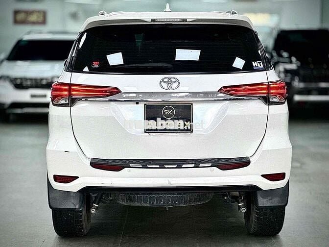 TOYOTA FORTUNER 2.4L DẦU 4x2 AT SIÊU ĐẸP