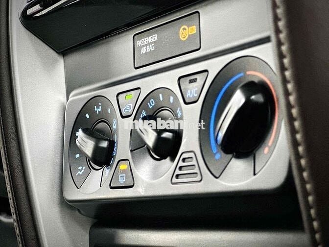 TOYOTA FORTUNER 2.4L DẦU 4x2 AT SIÊU ĐẸP