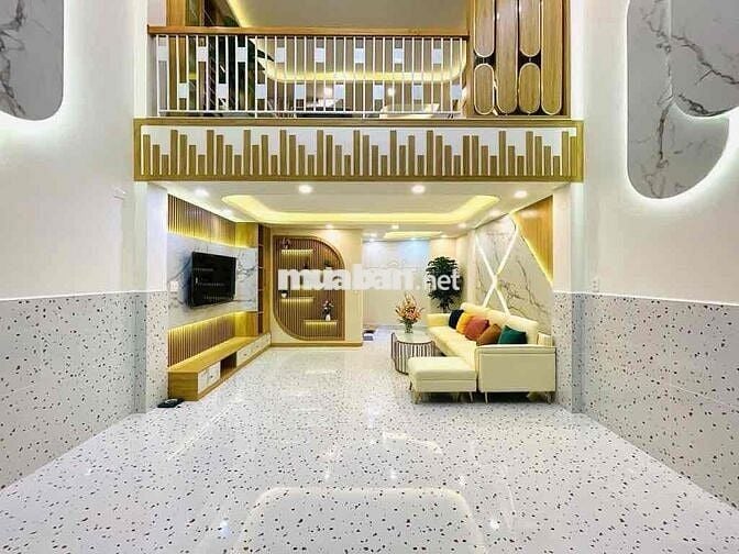 SIÊU PHẨM MỚI XÂY - 5 TẦNG DTSD 200M2- KẾ BÊN EMART -OTO NGỦ TRONG NHA