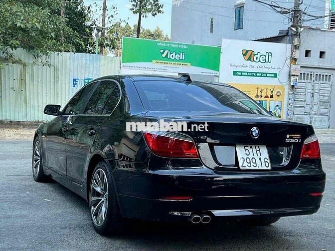 BMW 530i