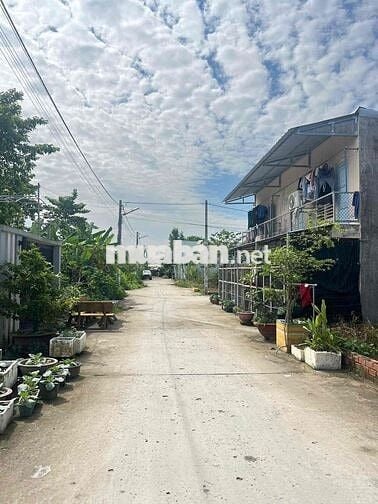 Bán nền đường số 4 KDC Hồng Phát giá 1,4 tỷ