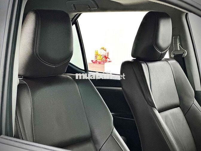 TOYOTA FORTUNER 2.4L DẦU 4x2 AT SIÊU ĐẸP