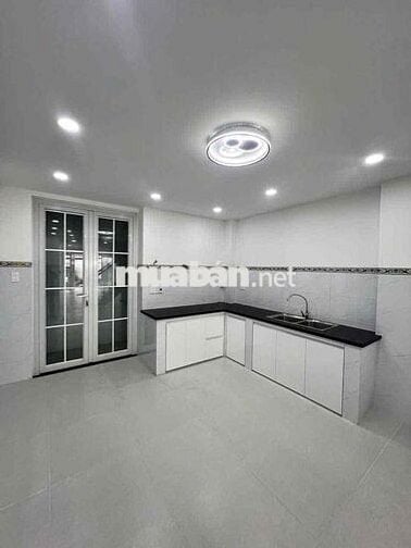 Nhà Mới Đẹp(4,5x15m) Khu Tên Lửa Lửng 3Lầu+ST 5PN 6VS