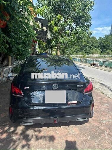 MG MG5 2023 - 33000 km